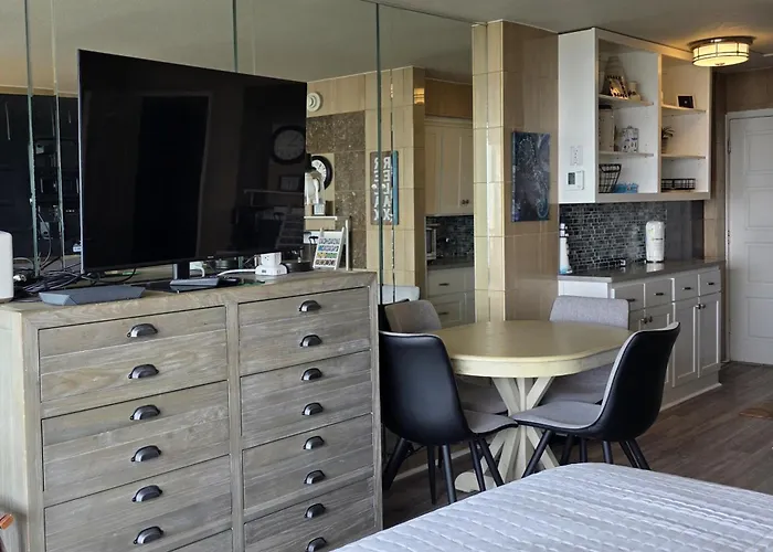Islander East Condominiums